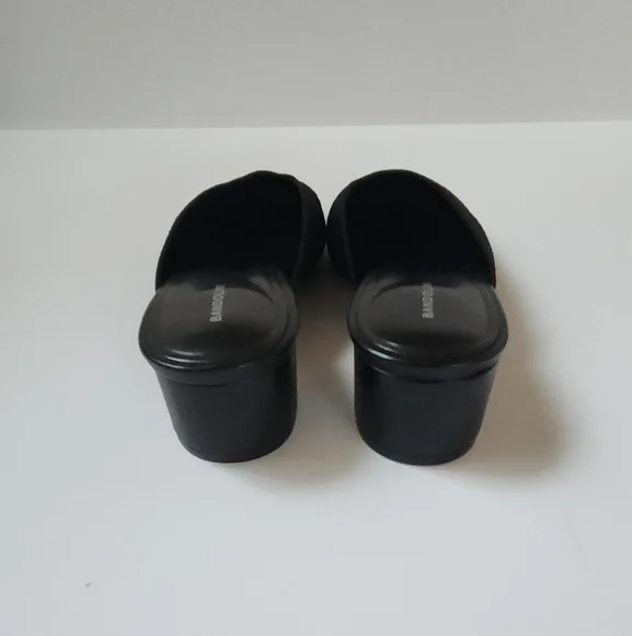 🔥SOLD🔥 Bandolino Ribbed Knit Mules - Picture 6 of 10